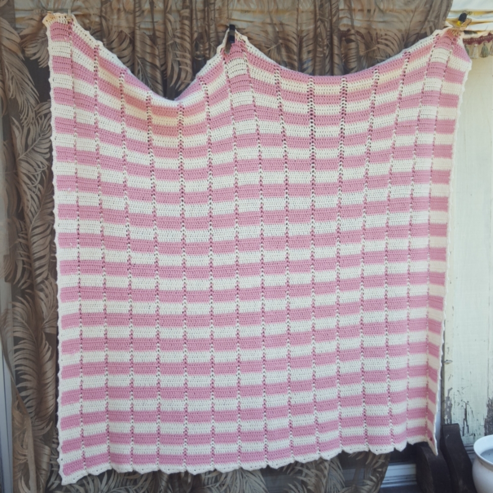 Hand crochet quilt